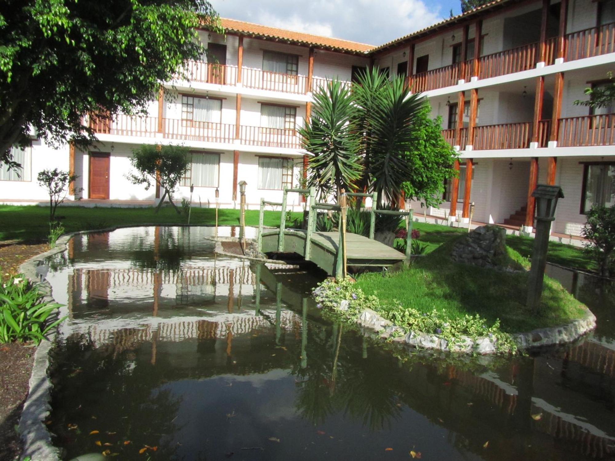 La Quinta San Andres Hotel Ibarra Exterior photo