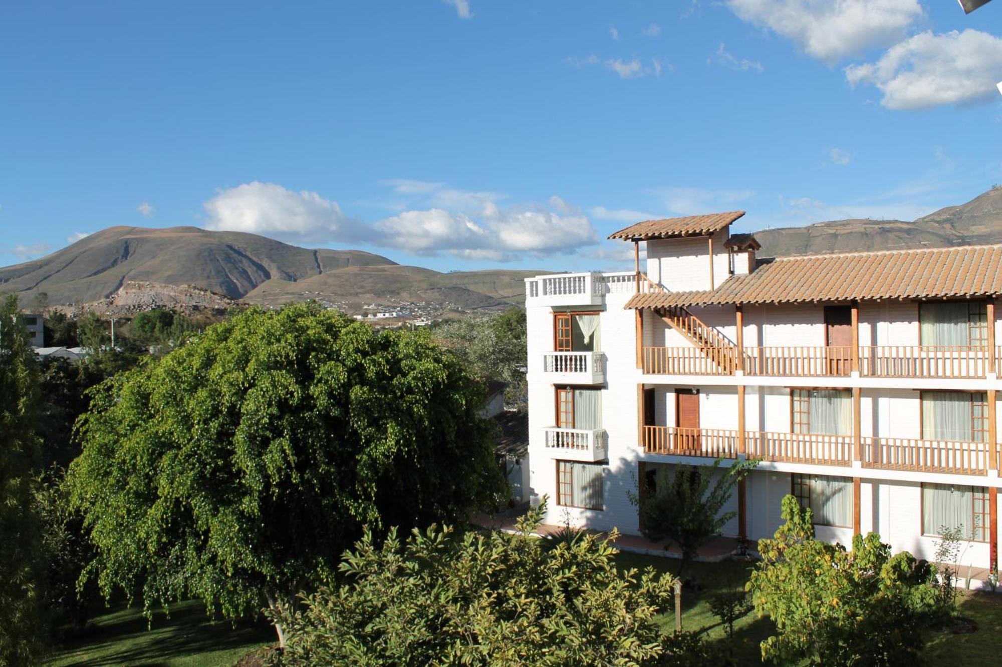 La Quinta San Andres Hotel Ibarra Exterior photo